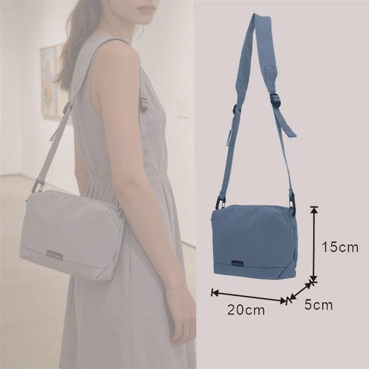 Daily Shoulder Bag high quality